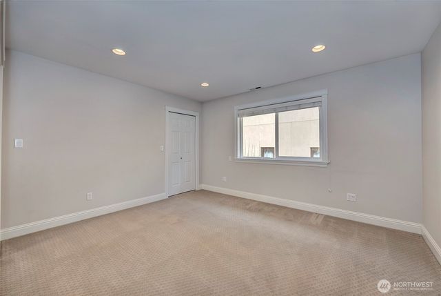 14770 NE 60th Court, Redmond, WA 98052