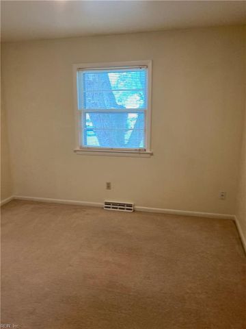 12 Clemwood PW, Hampton, VA 23669