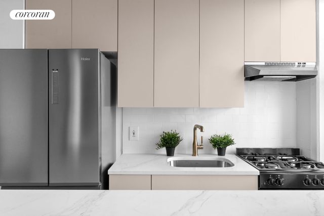 80 Winthrop St Apt J5, New York City, NY 11225
