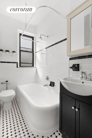 80 Winthrop St Apt J5, New York City, NY 11225