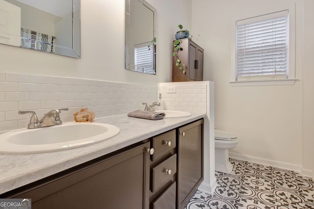 130 Otara Woods Drive, Newnan, GA 30263