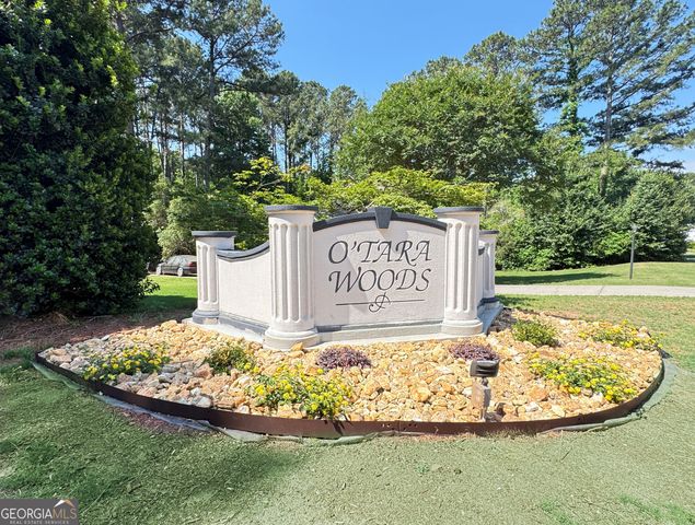 130 Otara Woods Drive, Newnan, GA 30263