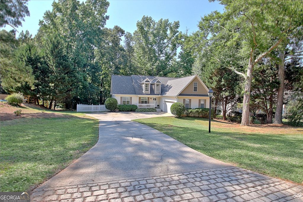 130 Otara Woods Drive, Newnan, GA 30263