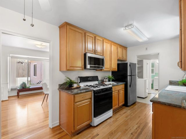 2136 Guy Street, San Diego, CA 92103