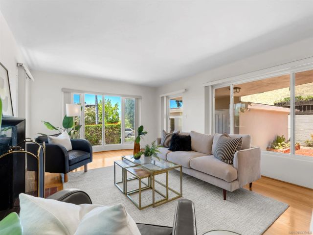 2136 Guy Street, San Diego, CA 92103