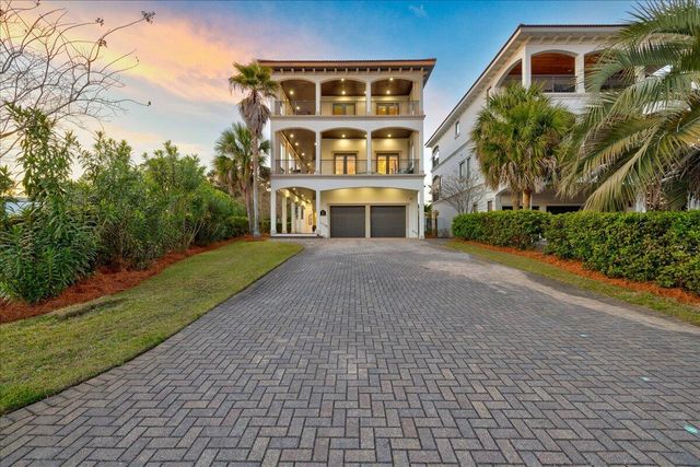 52 Sandstone Street, Santa Rosa Beach, FL 32459