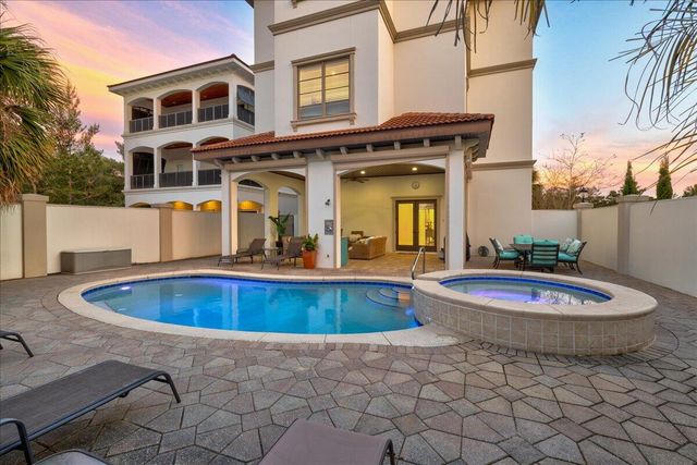 52 Sandstone Street, Santa Rosa Beach, FL 32459