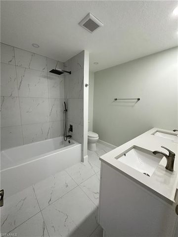 11232 San Sebastian LN, Bonita Springs, FL 34135