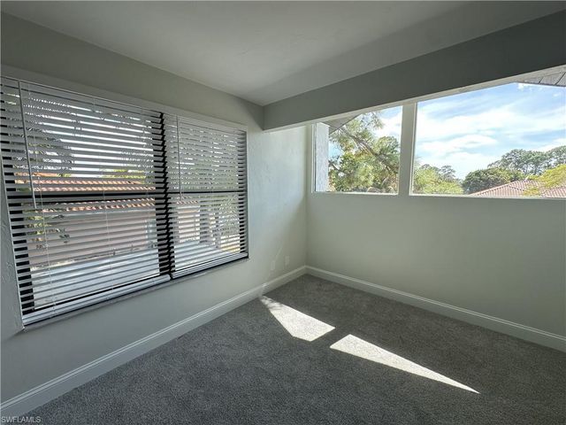 11232 San Sebastian LN, Bonita Springs, FL 34135