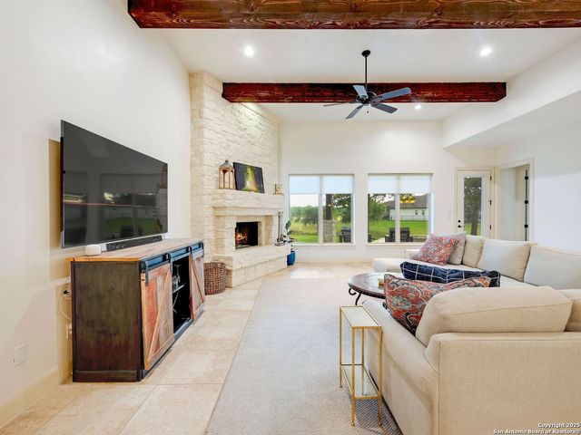 30007 Cibolo Path, Fair Oaks Ranch, TX 78015