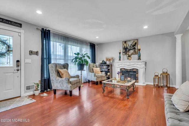 213 Georges Road, Brick, NJ 08724