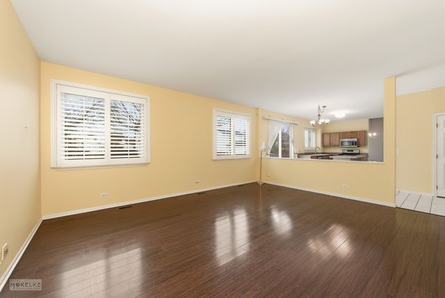 109 Old Post Road, Oswego, IL 60543