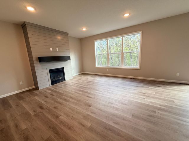 14833 Bowers Drive NW, Ramsey, MN 55303
