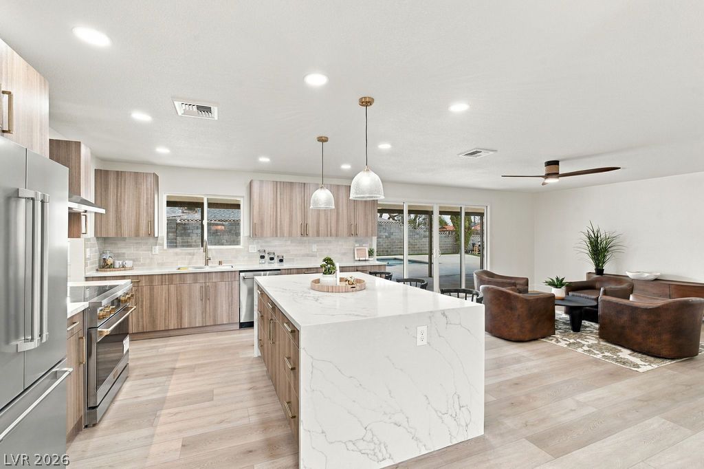 6520 Coley Avenue, Las Vegas, NV 89146 — photo 3