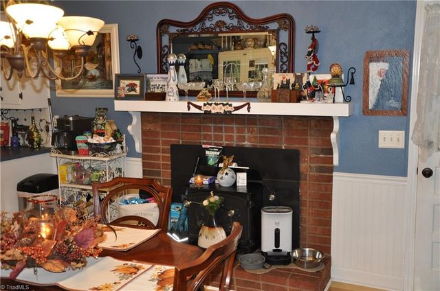 6045 Woodcove Drive, Winston-salem, NC 27104