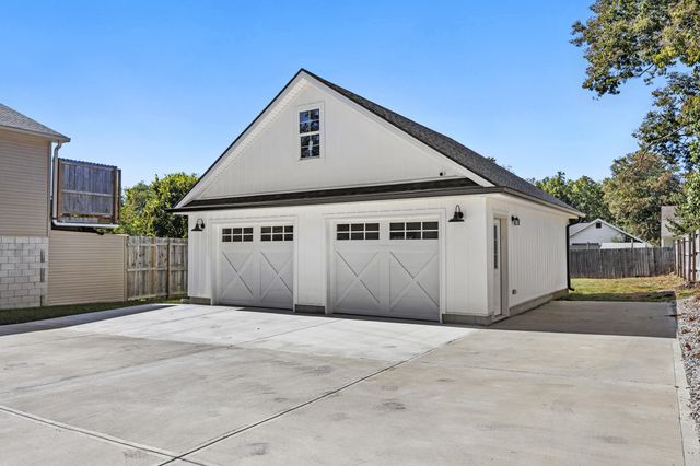 507 N Lexington Avenue, Wilmore, KY 40390