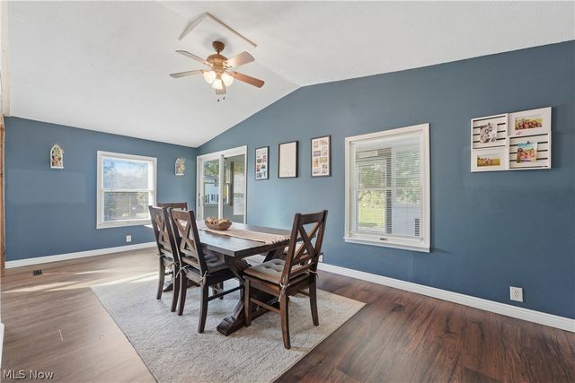 1042 Oak Hill Drive NE, Massillon, OH 44646