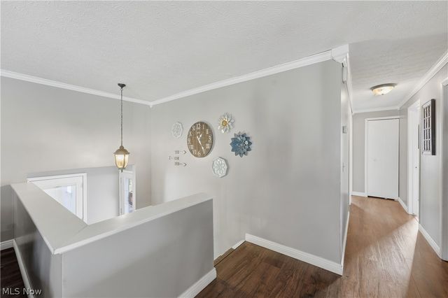 1042 Oak Hill Drive NE, Massillon, OH 44646