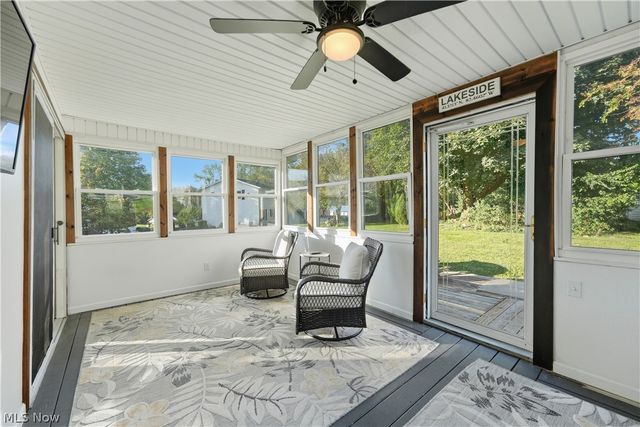 1042 Oak Hill Drive NE, Massillon, OH 44646