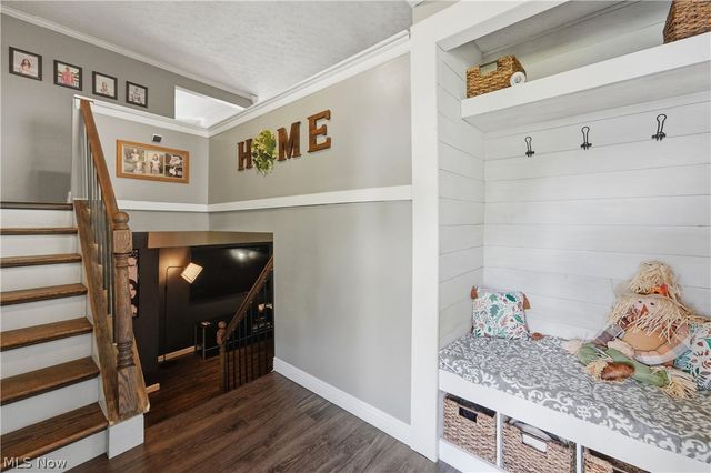 1042 Oak Hill Drive NE, Massillon, OH 44646