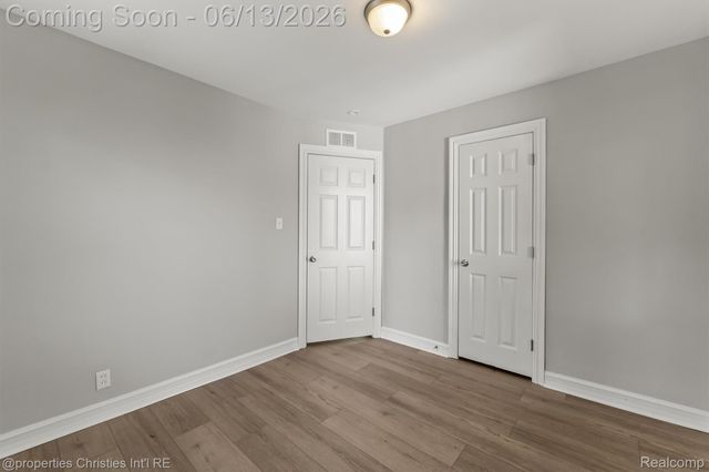 1797 E Marshall Street, Ferndale, MI 48220
