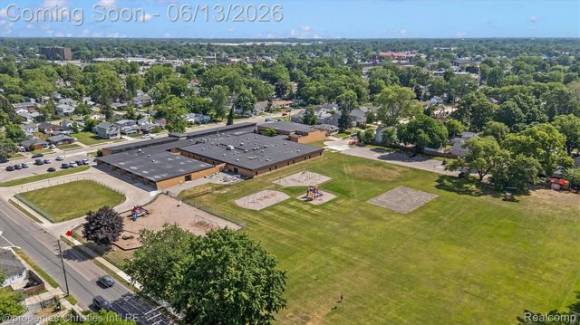 1797 E Marshall Street, Ferndale, MI 48220