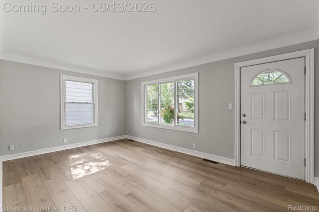 1797 E Marshall Street, Ferndale, MI 48220