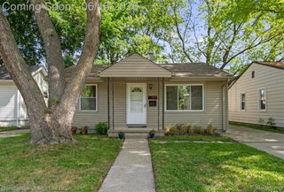 1797 E Marshall Street, Ferndale, MI 48220