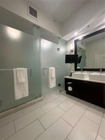 5300 NW 87th 1007, Doral, FL 33178