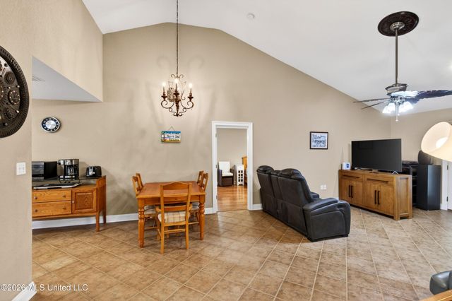 11607 Creekside Cove, Gulfport, MS 39503