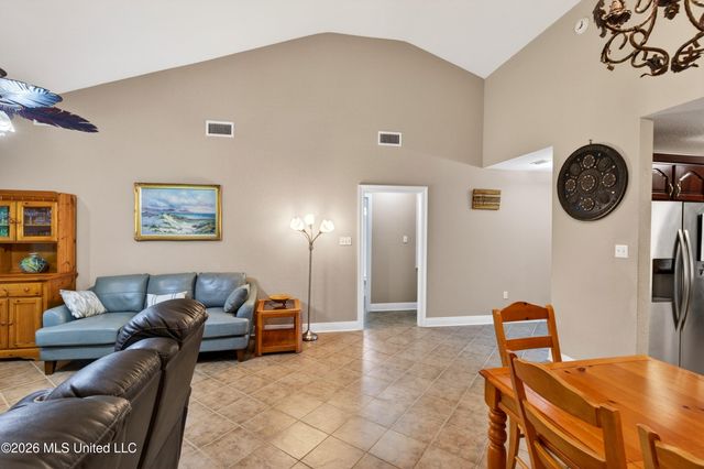 11607 Creekside Cove, Gulfport, MS 39503