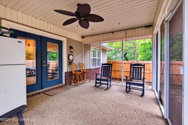 11607 Creekside Cove, Gulfport, MS 39503
