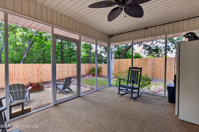 11607 Creekside Cove, Gulfport, MS 39503