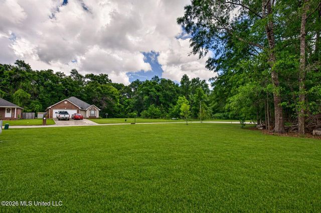 11607 Creekside Cove, Gulfport, MS 39503