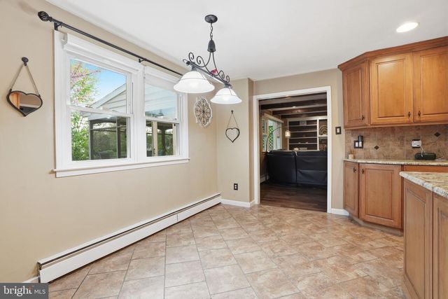 165 W JULIANNA DR, Southampton, PA 18966