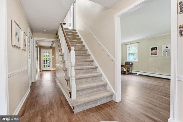 165 W JULIANNA DR, Southampton, PA 18966