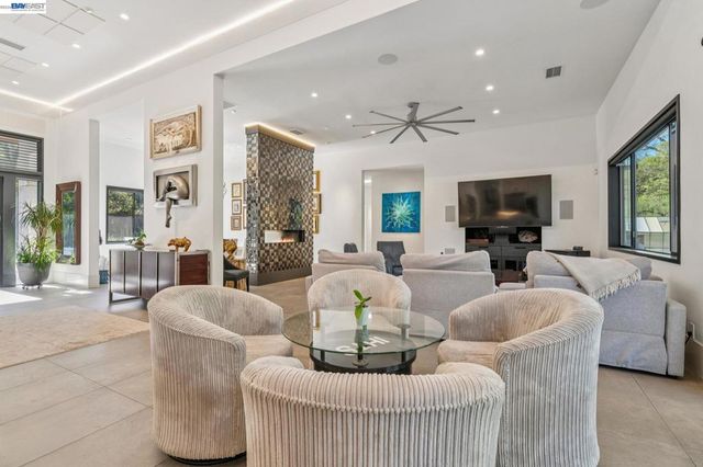 4725 MORGAN TERRITORY ROAD, Clayton, CA 94517