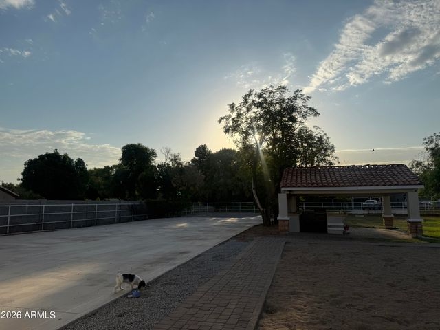 5502 N 105TH Lane, Glendale, AZ 85307