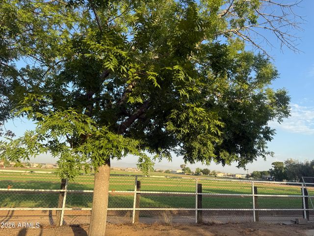 5502 N 105TH Lane, Glendale, AZ 85307