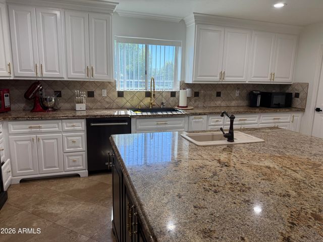 5502 N 105TH Lane, Glendale, AZ 85307