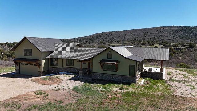 741 Big Wall Ln, La Veta, CO 81055