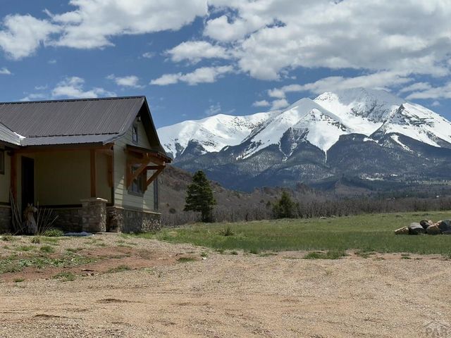 741 Big Wall Ln, La Veta, CO 81055