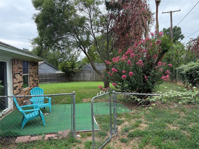 4608 Elm Tree Court, Arlington, TX 76017