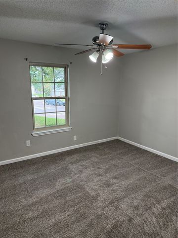 4608 Elm Tree Court, Arlington, TX 76017