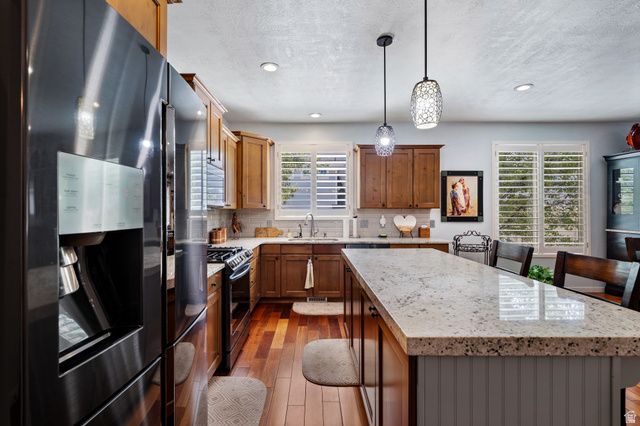 11508 S HARVEST RAIN AVE, South Jordan, UT 84009