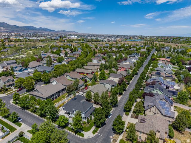 11508 S HARVEST RAIN AVE, South Jordan, UT 84009