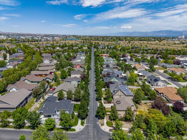 11508 S HARVEST RAIN AVE, South Jordan, UT 84009