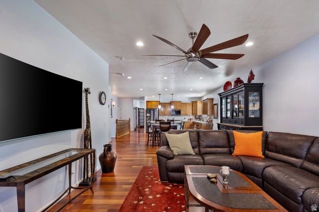 11508 S HARVEST RAIN AVE, South Jordan, UT 84009