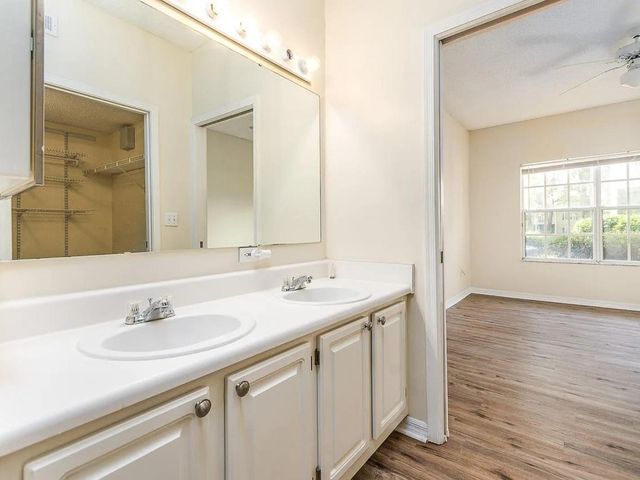 10000 SW 52ND AVENUE 99, Gainesville, FL 32608