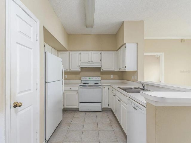 10000 SW 52ND AVENUE 99, Gainesville, FL 32608